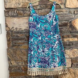 Lilly Pulitzer blue and white Eaton Shift dress. Size 2